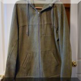 H14. Men's Lululemon top. Size XXL 